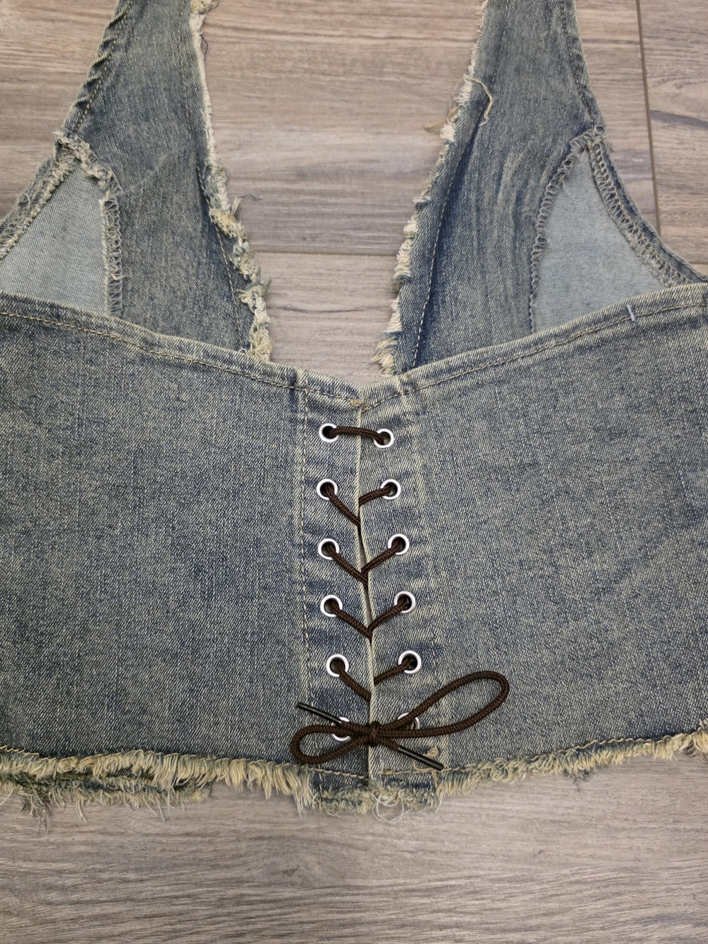 Y2K Distressed Grunge Denim Halter Vest Size Medium - Picture 8 of 8